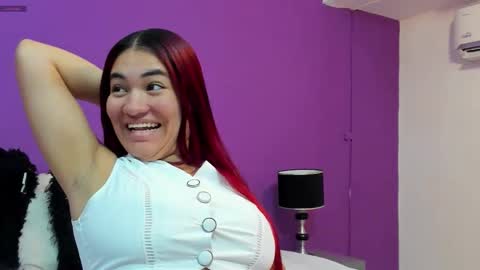 Snapshot of kyliiebaker chatting on 12, 3, 2026 Kylie online show from 12, 3, 2026
