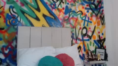 Snapshot of kyliiebaker chatting on 23, 3, 2026 Kylie online show from 23, 3, 2026