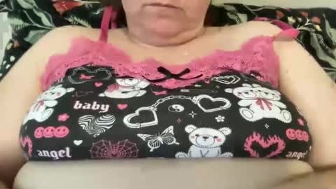 Snapshot of kylorencat chatting on 18, 1, 2025 KYLO online show from 18, 1, 2025