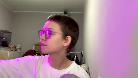 Snapshot of kymsalvati chatting on 16, 1, 2026 Kim online show from 16, 1, 2026