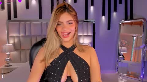 Kyomi Velvet online show from 14, 3, 2026