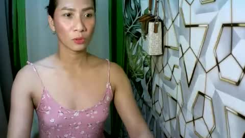 Snapshot of kyutshyne chatting on 8, 5, 2026 kyutshyne online show from 8, 5, 2026