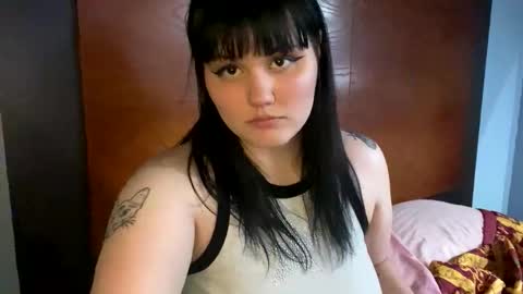 Snapshot of l1lybaby chatting on 11, 4, 2026 Lily online show from 11, 4, 2026