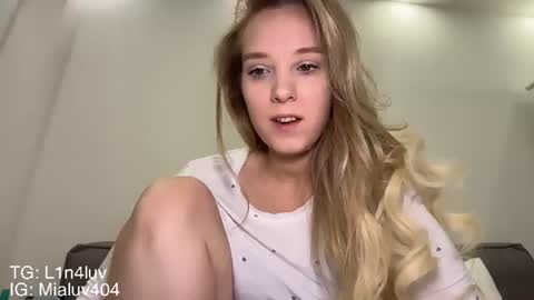 Snapshot of l1n4luv chatting on 5, 7, 2026 lina online show from 5, 7, 2026