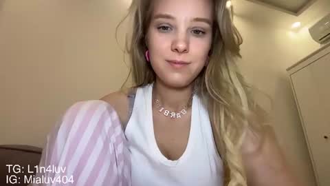 Snapshot of l1n4luv chatting on 13, 7, 2026 lina online show from 13, 7, 2026