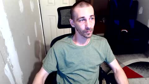 Snapshot of l1v1nth3dr3am chatting on 25, 7, 2026 l1v1nth3dr3am online show from 25, 7, 2026
