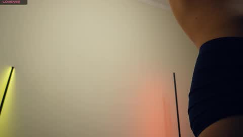 Adonis online show from 25, 10, 2025