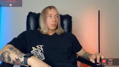 Adonis online show from 5, 11, 2025