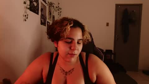 Snapshot of l_uknow chatting on 18, 5, 2026 Alex online show from 18, 5, 2026