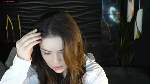 Melanie online show from 25, 11, 2025