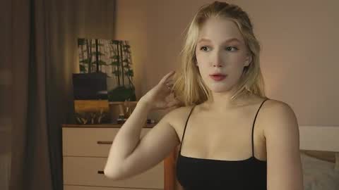 Alice online show from 21, 9, 2025