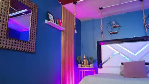 Snapshot of laady_brownn chatting on 20, 4, 2026 Cris online show from 20, 4, 2026