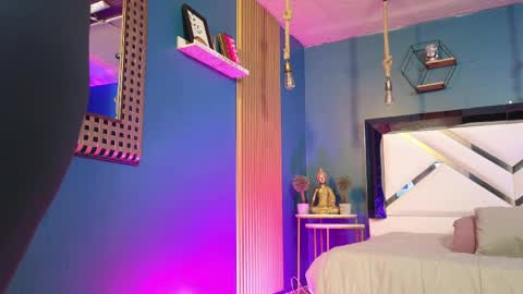 Snapshot of laady_brownn chatting on 23, 4, 2026 Cris online show from 23, 4, 2026