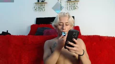 Snapshot of labrinthteasing chatting on 25, 6, 2026 labrinthteasing online show from 25, 6, 2026
