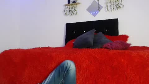Snapshot of labrinthteasing chatting on 10, 7, 2026 labrinthteasing online show from 10, 7, 2026