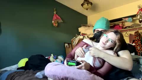 lacedinsin online show from 25, 9, 2025