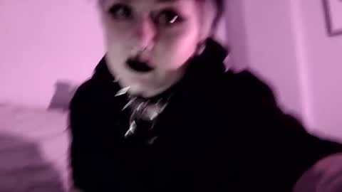 Snapshot of laceymarievelutina chatting on 13, 3, 2026 Lacey-Marie online show from 13, 3, 2026