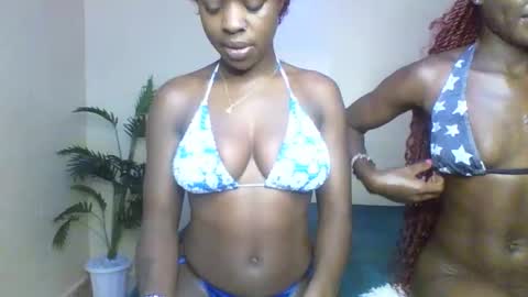 Snapshot of ladasha_montaz chatting on 21, 4, 2026 ladasha online show from 21, 4, 2026