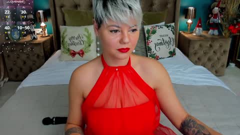 Snapshot of lady_alibi chatting on 31, 12, 2024 AliCooper  online show from 31, 12, 2024