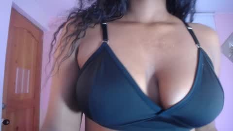Karla - Instagram   lady karla1 online show from 5, 1, 2025