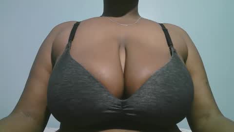 lady_dearra online show from 15, 1, 2026