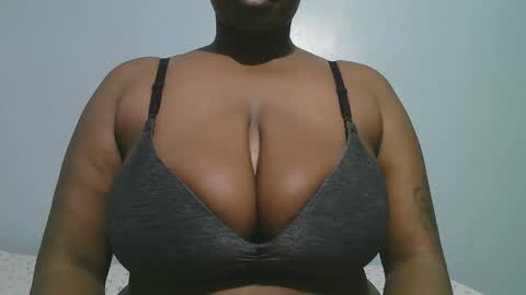 lady_dearra online show from 22, 2, 2026