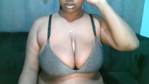 Snapshot of lady_dearra chatting on 16, 3, 2026 lady_dearra online show from 16, 3, 2026