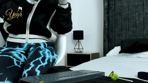 Snapshot of lady_godss chatting on 30, 12, 2024 Lady godss online show from 30, 12, 2024