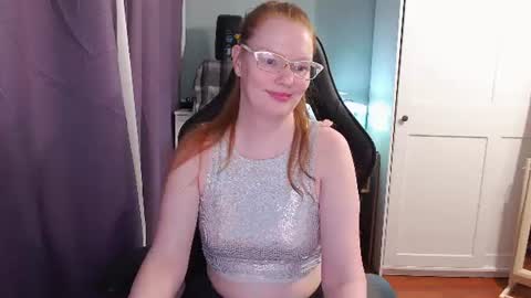 Snapshot of lady_inari chatting on 11, 7, 2026 Angelika online show from 11, 7, 2026