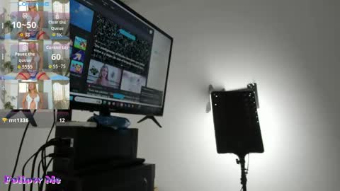 Snapshot of lady_miss___ chatting on 17, 4, 2026 lady_miss___ online show from 17, 4, 2026