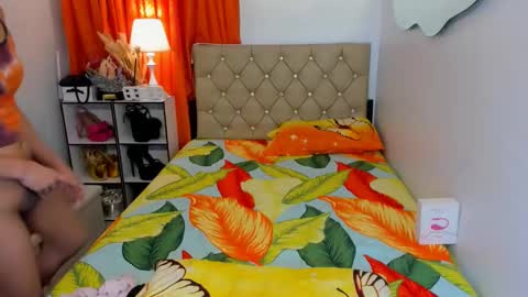 lady_moriseth online show from 22, 1, 2025