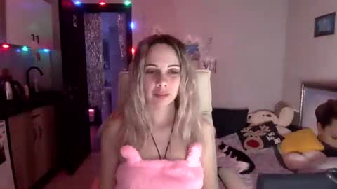 Snapshot of lady_smile69 chatting on 15, 1, 2026 lady_smile69 online show from 15, 1, 2026