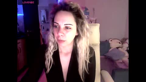 Snapshot of lady_smile69 chatting on 1, 2, 2026 lady_smile69 online show from 1, 2, 2026