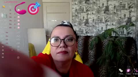 Snapshot of lady_ve1vet chatting on 8, 8, 2026 lady_ve1vet online show from 8, 8, 2026