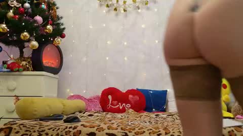 Sima Ladybigsmile online show from 7, 1, 2026