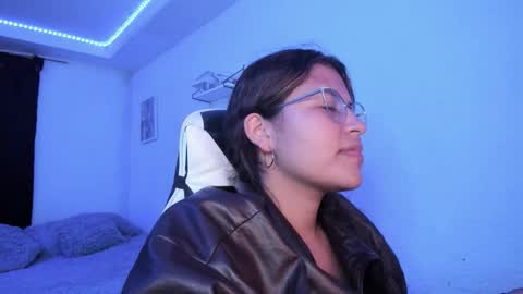  Lady  online show from 18, 2, 2026