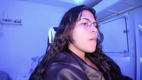 Snapshot of ladybrown_16 chatting on 20, 4, 2026 Lady online show from 20, 4, 2026