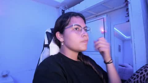 Snapshot of ladybrown_16 chatting on 10, 6, 2026 Lady online show from 10, 6, 2026