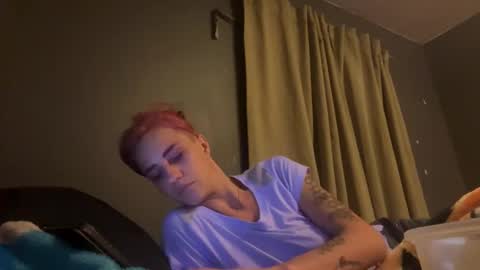 Snapshot of ladybug9097 chatting on 21, 12, 2024 RockStar Couple online show from 21, 12, 2024