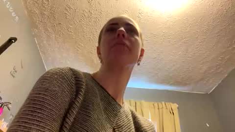 Snapshot of ladybug9097 chatting on 9, 3, 2025 RockStar Couple online show from 9, 3, 2025