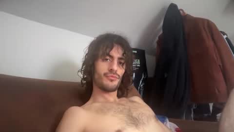 Snapshot of ladycan_tfeeling chatting on 8, 11, 2025 ladycan_tfeeling online show from 8, 11, 2025