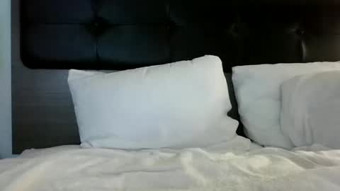 Stephanie online show from 27, 2, 2025