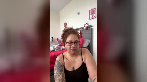 Snapshot of ladycreamypr1 chatting on 1, 3, 2026 onlyfans Ladycreamypr online show from 1, 3, 2026