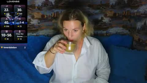 ladylucky_ online show from 22, 9, 2025