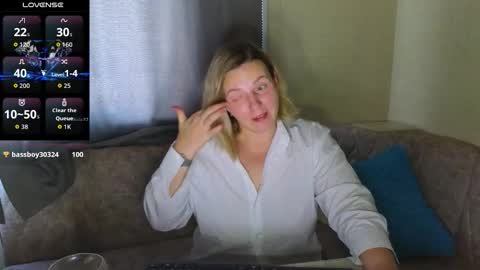 ladylucky_ online show from 20, 10, 2025
