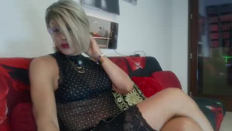 Oxana online show from 18, 5, 2026