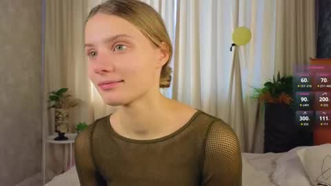 Lilia online show from 15, 10, 2025