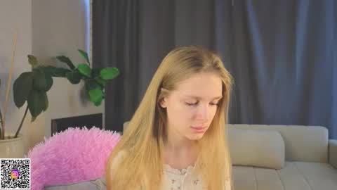 Lilia online show from 2, 2, 2026