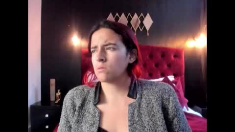 Laia  online show from 10, 2, 2026