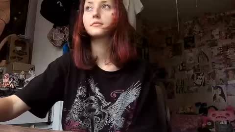 Snapshot of laicahalane chatting on 7, 7, 2026 Jenny online show from 7, 7, 2026